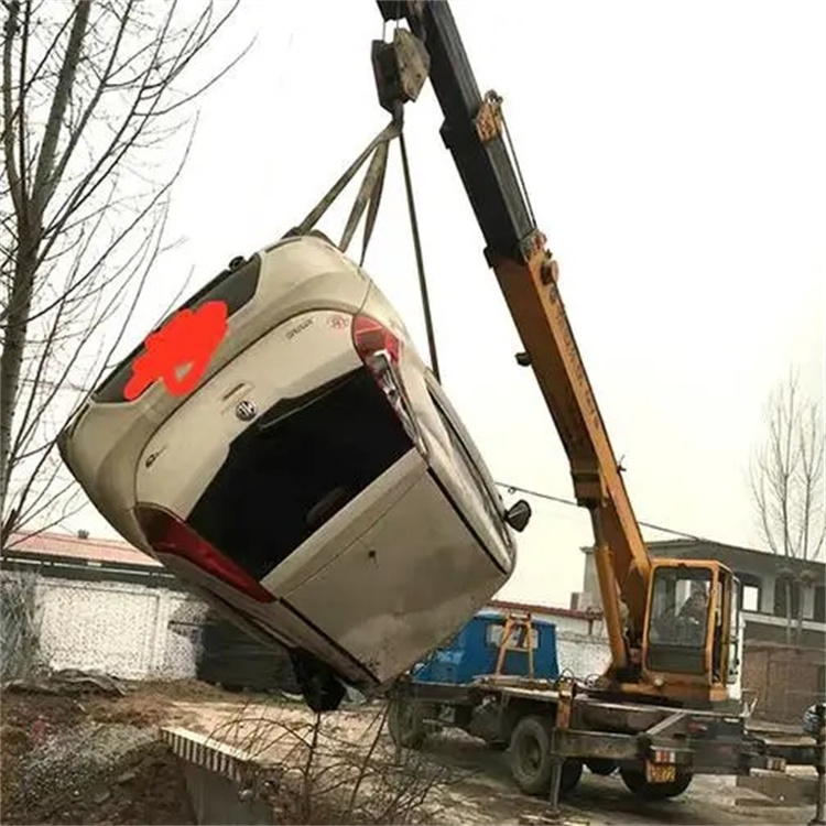 西林吊车救援小汽车怎么吊